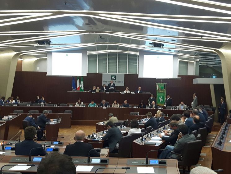 Совет итальянской области Ломбардия принял резолюцию о признании крымского референдума