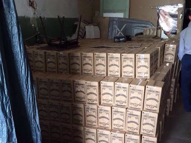 В Киеве правоохранители изъяли около 10 тонн контрафактного алкоголя