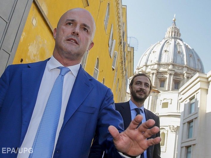 Суд оправдал итальянских журналистов, которые обвиняли Ватикан в коррупции