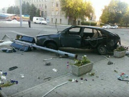 В Харькове произошло ДТП с машиной патрульной полиции, погибли два человека