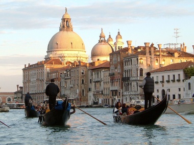 В Венеции начался референдум за независимость от Италии