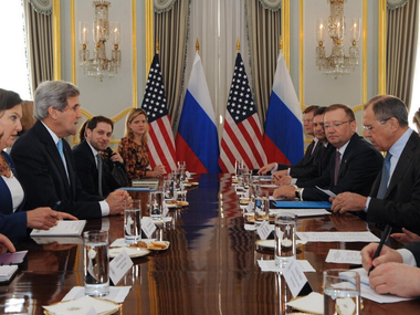 Керри подтвердил Лаврову, что США не признают крымский референдум