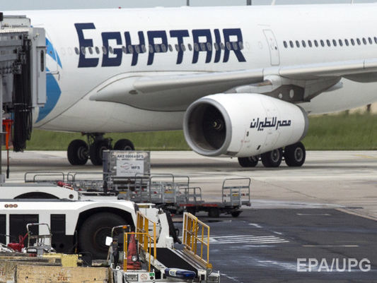 Авиакомитет Египта: В записях речевого самописца разбившегося самолета EgyptAir упоминается слово "пожар"
