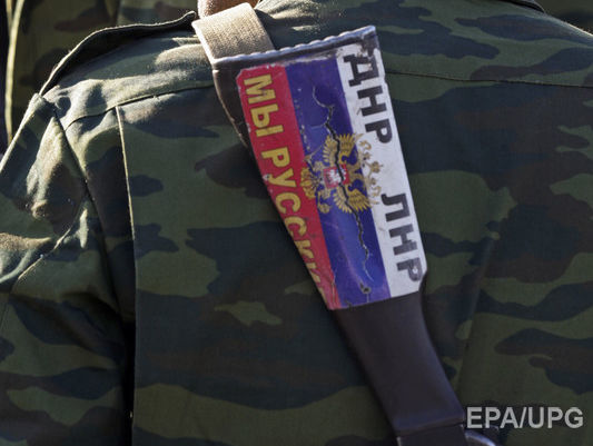 Украинская разведка: Российские военные учат жителей Луганска противостоять миротворческим миссиям