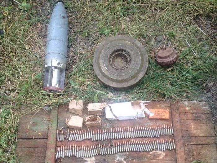 СБУ: Боевики планировали устроить взрыв на автодороге в Луганской области