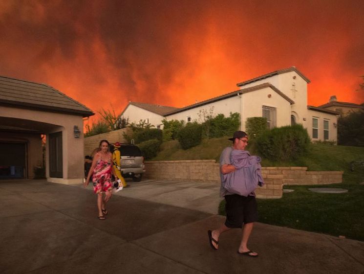 Пожары в Калифорнии: Площадь охваченной огнем территории занимает около 80 км²