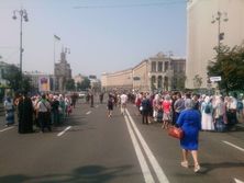 В Киеве проходит крестный ход Украинской православной церкви Московского патриархата. Онлайн-трансляция
