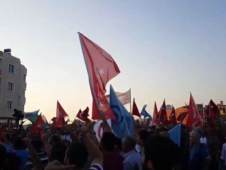 Возле авиабазы НАТО в Турции прошла акция протеста