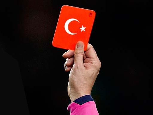 Турецкая федерация футбола уволила более 100 спортивных чиновников