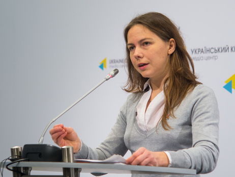 Вера Савченко: Если голодовка затянется, Надежда перейдет на питательные смеси