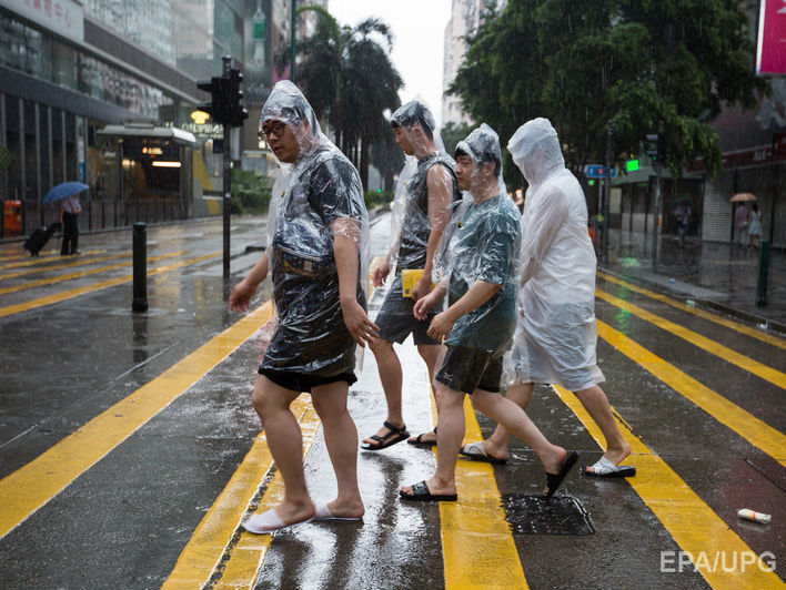 В Китае из-за тайфуна "Нида" экстренно эвакуировали 7 тысяч человек