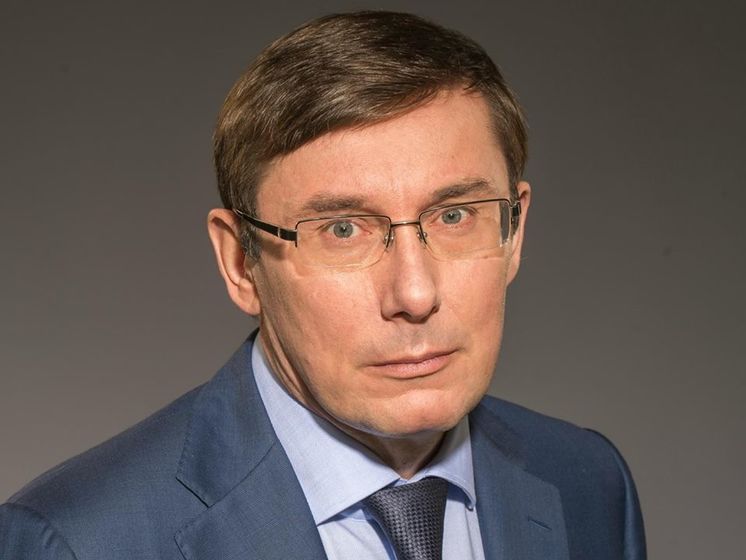Луценко заявил, что изъятие документов могут провести не только в НАБУ, но и в СБУ