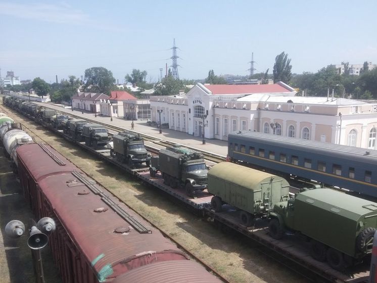 Правозащитники: В Крым из РФ перебросили колонны военной техники