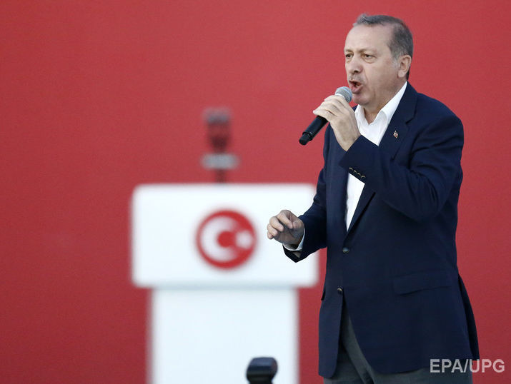 Эрдоган заявил, что подпишет закон о смертной казни для участников переворота