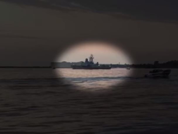 В Севастополе Россия вывела в море военный корабль и подлодки &ndash; СМИ