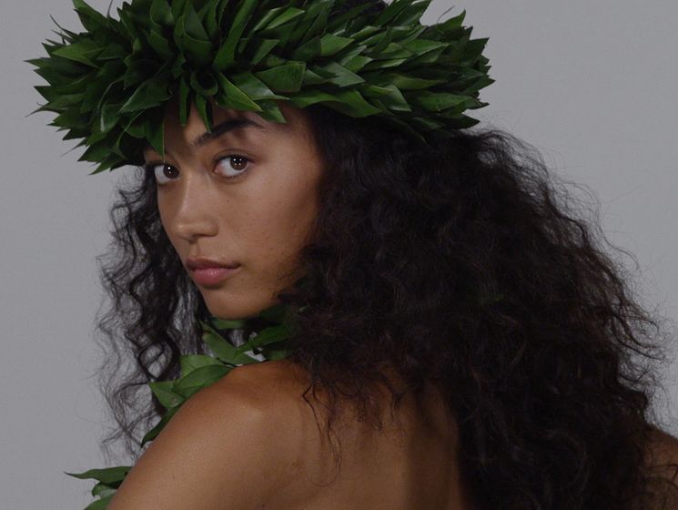 100 лет красоты гавайских женщин показали за минуту. Видео