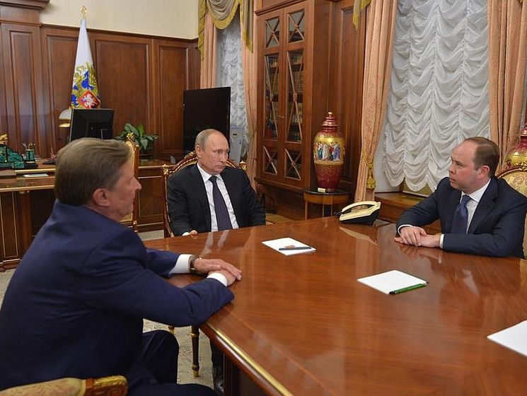 Путин заявил, что уволил Иванова по его просьбе