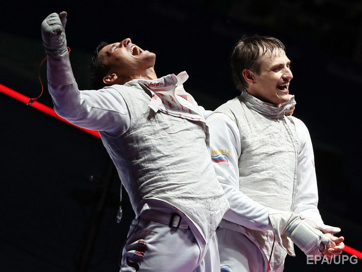 Российские фехтовальщики принесли своей сборной пятое золото