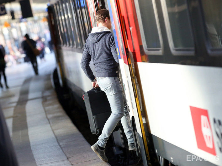 В результате нападения на поезд в Швейцарии погибло два человека