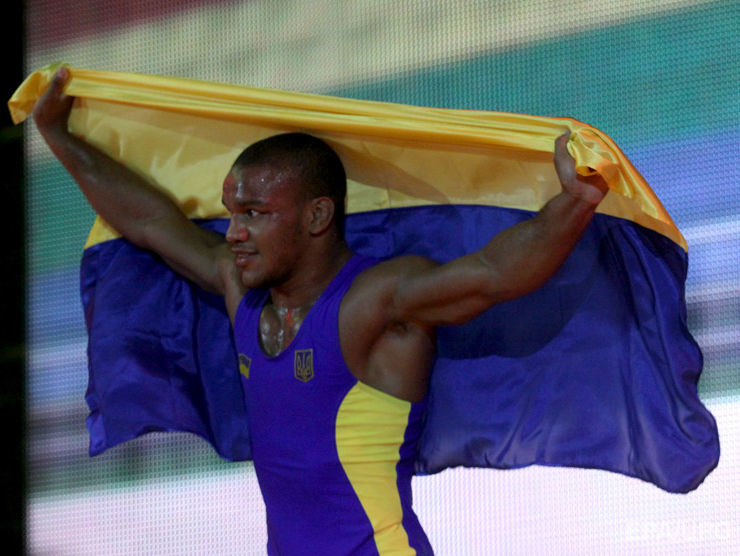 Украинец Беленюк выиграл серебряную медаль в Рио