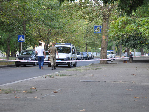 В Николаеве в полицию стреляли и бросили гранату, ранен патрульный и нападавший