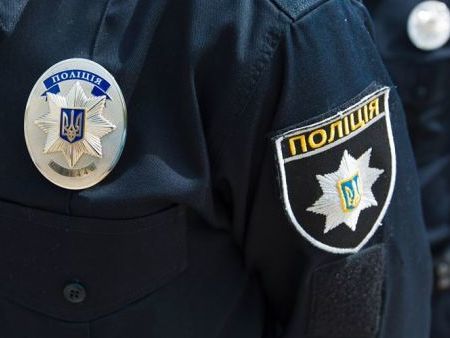 В Ровенской области полицейские задержали нетрезвого коллегу за рулем автомобиля