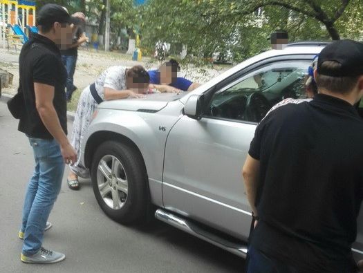 СБУ: В Одессе наркодельцы предлагали сотруднику спецслужбы взятку в $20 тыс. 