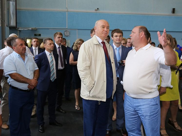 Губернатор Самарской области заявил, что недовольство сидящих без зарплаты работников АвтоВАЗа подогревает посол США