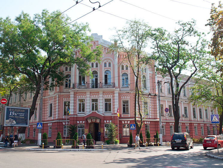 Прокуратура: Экс-проректора Одесского университета внутренних дел будут судить за растрату миллиона гривен