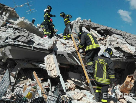 Число жертв землетрясения в Италии выросло до 73