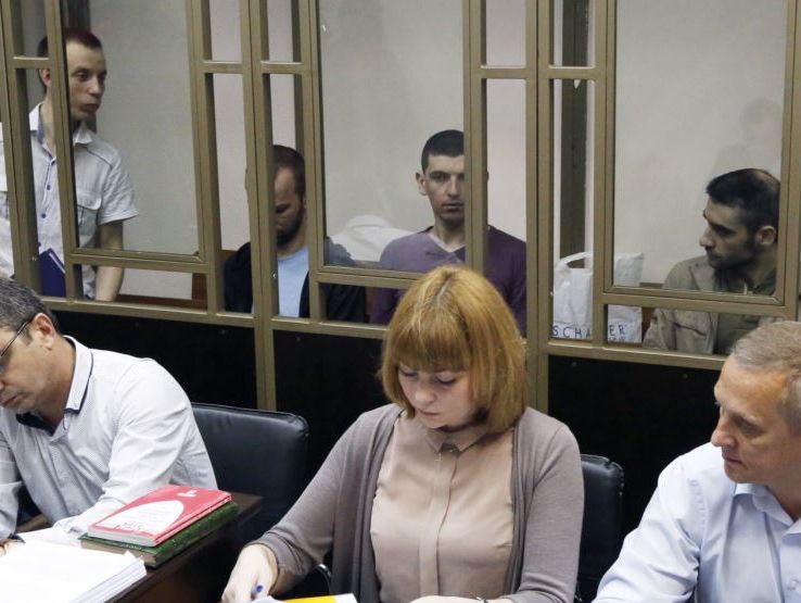 Российский прокурор просит для четырех крымчан, обвиняемых в деле "Хизб ут-Тахрир", от семи до 17 лет 