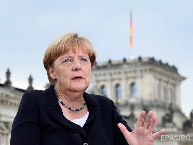 Меркель: Я крайне заинтересована в прекращении санкций против РФ