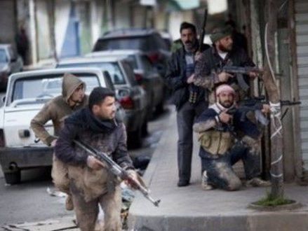 В Сирии обстреляли колонну с мирными жителями, 25 погибших &ndash; СМИ