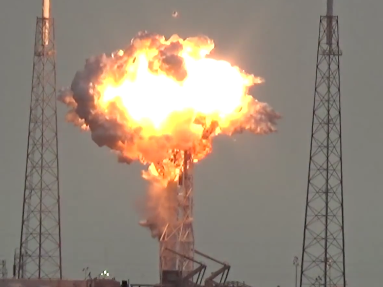 Опубликована запись взрыва ракеты Falcon 9. Видео