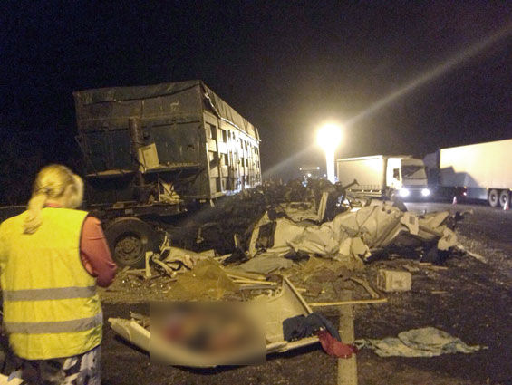 В Полтавской области произошло тройное столкновение грузовиков, погибли три человека