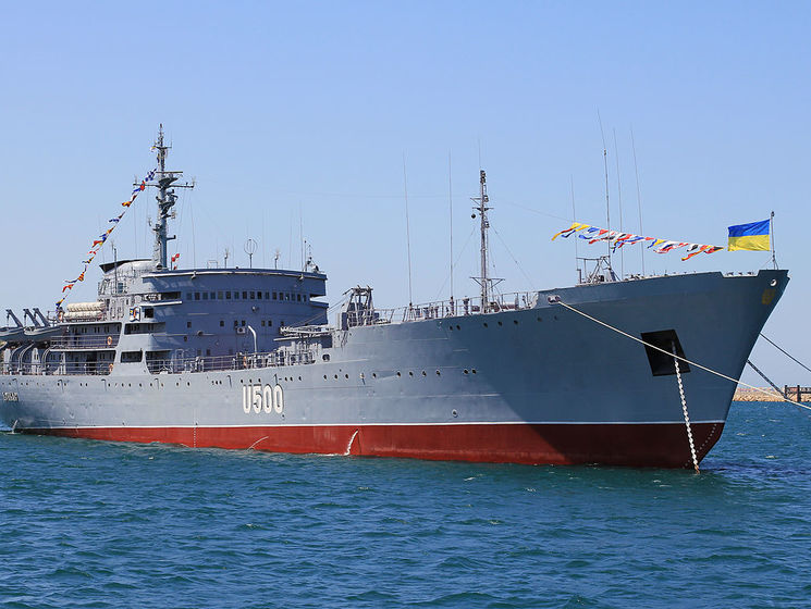 На корабле ВМС Украины "Донбасс" произошло возгорание