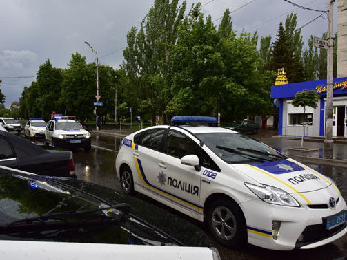 Полиция: В Луцке обстреляли двух патрульных, один ранен