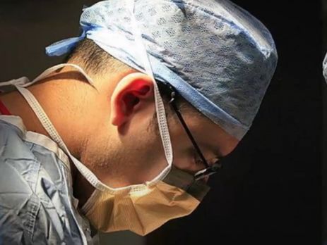 Во Франции умерла женщина, которой первой в мире пересадили лицо