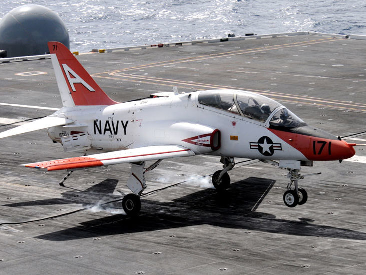 В США разбился самолет военно-морских сил 