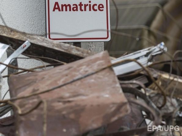 Власти разрушенного землетрясением итальянского Аматриче подали иск на Charlie Hebdo