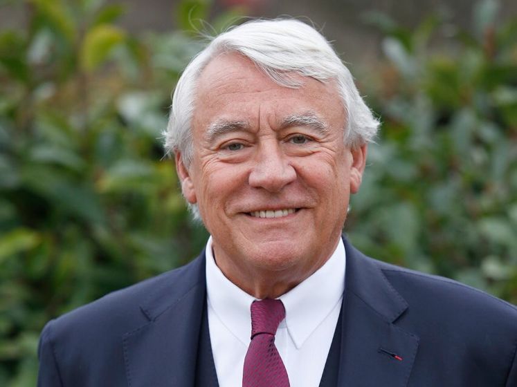 Во Франции депутат парламента умер от коронавируса
