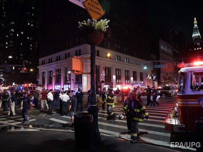 В центре Нью-Йорка произошел мощный взрыв, есть пострадавшие