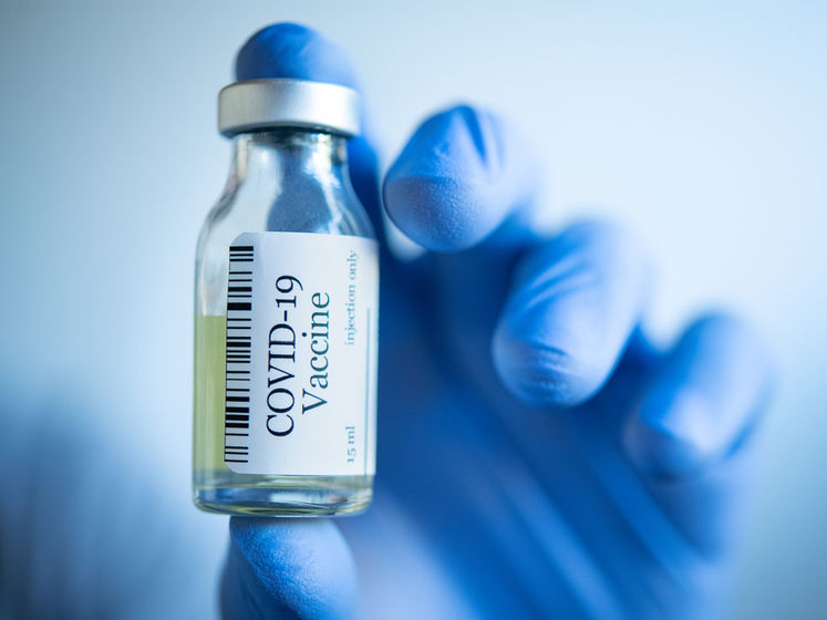 Зеленский: Украина должна быть в числе стран, которые первыми смогут купить вакцину от COVID-19