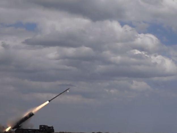 Опубликованы кадры успешного испытания украинской управляемой ракеты. Видео