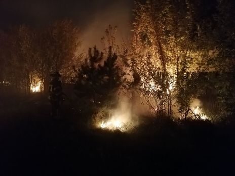 Масштабный пожар в Луганской области. Северодонецк окольцован огнем, горят инфраструктурные объекты, жителей ближайших сел эвакуируют