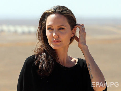 Джоли сняла особняк за $95 тыс. в месяц для себя и детей
