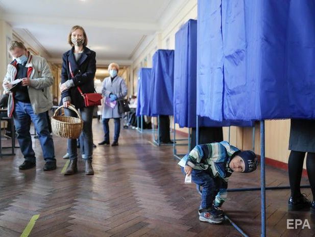 На выборах в Киеве побеждают Кличко и УДАР – параллельный подсчет голосов