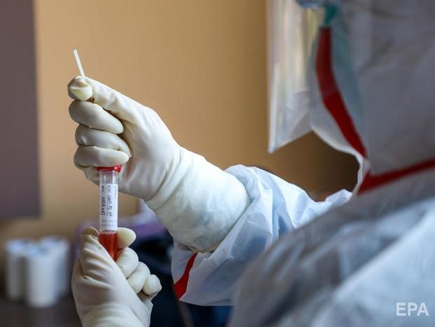 Эпидемия COVID-19 в Украине. Госпитализировано более 25 тыс. больных