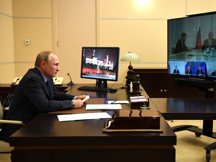 Путин высказал недовольство работой "Роскосмоса"