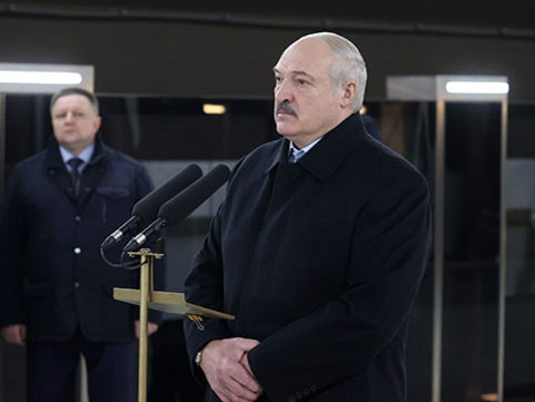 "Гарантирую новые выборы". Лукашенко назвал условие перевыборов в Беларуси